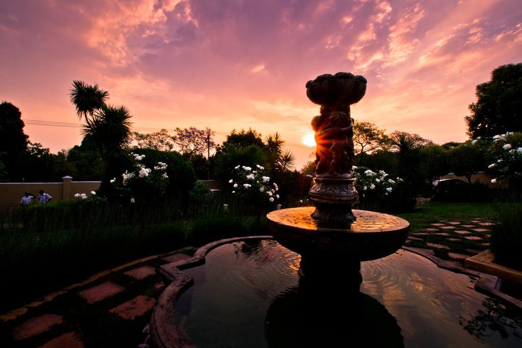 Little Tuscany Boutique Hotel Johannesburg Eksteriør billede